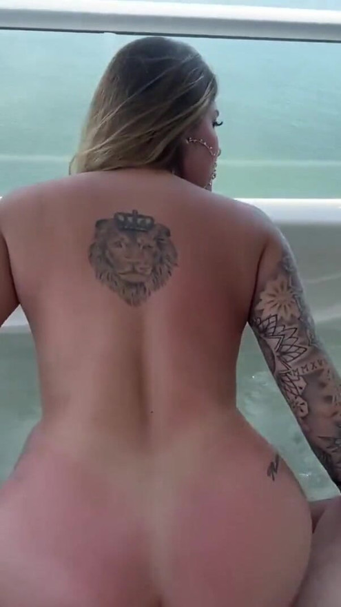 blowjob, deepthroat and swallow the cum with sea view in Cartagena - Sara Blonde | Clip 1