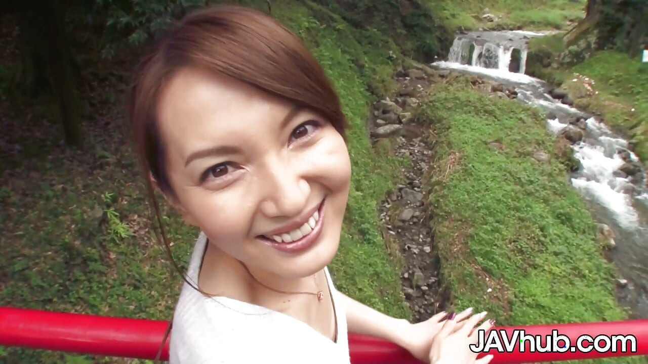 Horny Hitomi Hayama's Sexual Adventure Shower to Bedroom