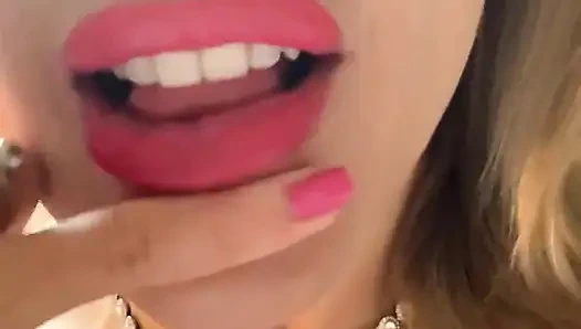 Roleplay afterwork muncrat di kantormu