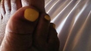 Yellow Ebony Toes