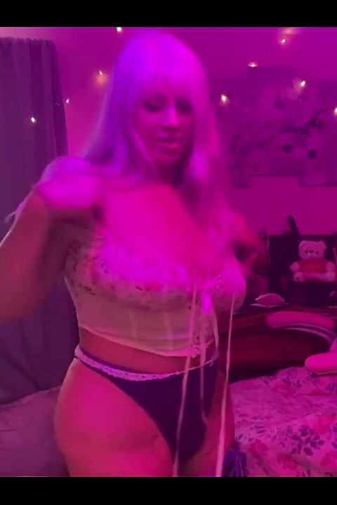 796897514279149568.mp4