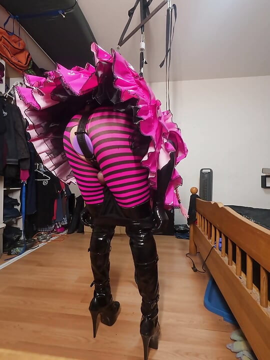 Sissy Maids Strap Self Bondage