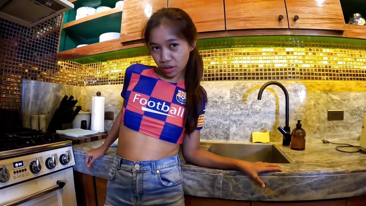 Pembantu Asia