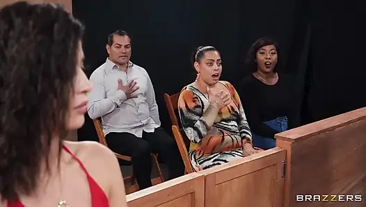 Brazzers - Kylie Rocket und luna baby haben das Recht, schmutzig zu bleiben, die vor Gericht gefickt werden