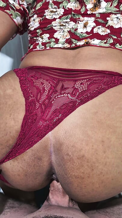 Bugün gerçekten kocamın beni götüme kadar sikmesini bekliyordum ve yaptı, Rich.