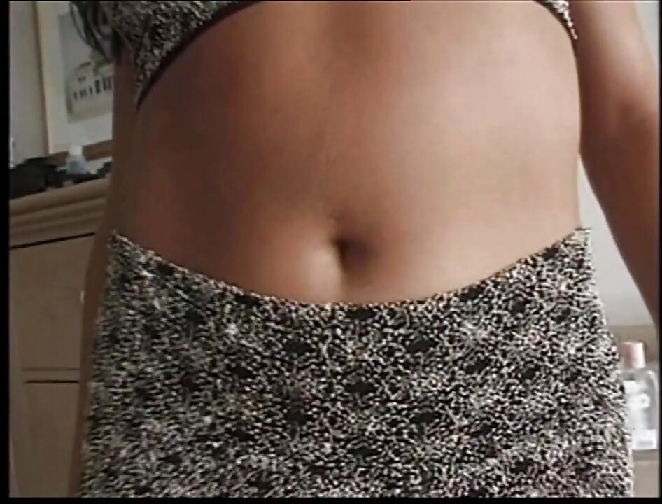 Sert yarağa tapanlar çılgın gecelerde emiyor ve çarpıyor (tam porno film)
