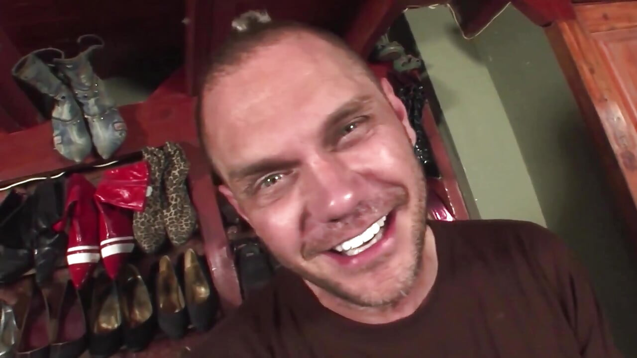Nadržený panter pro prase: velmi silné šukání s Nacho Vidal