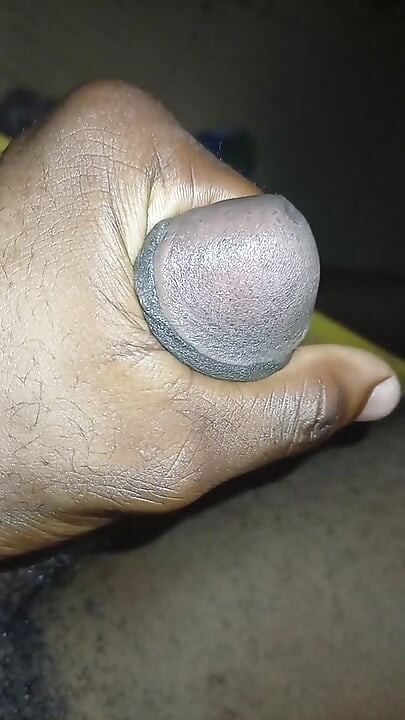 我在那里修理发生器作为机械师