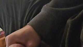 Caresser une éjac