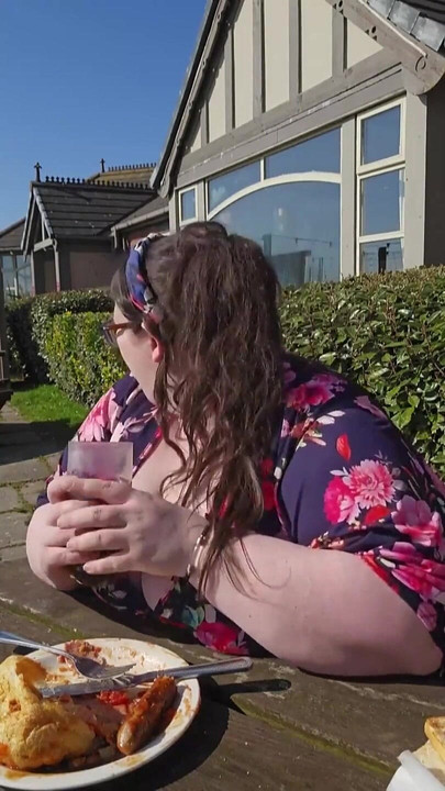 SSBBW Goddess Summertime Date