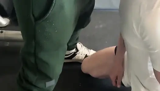 Halka açık oral seks