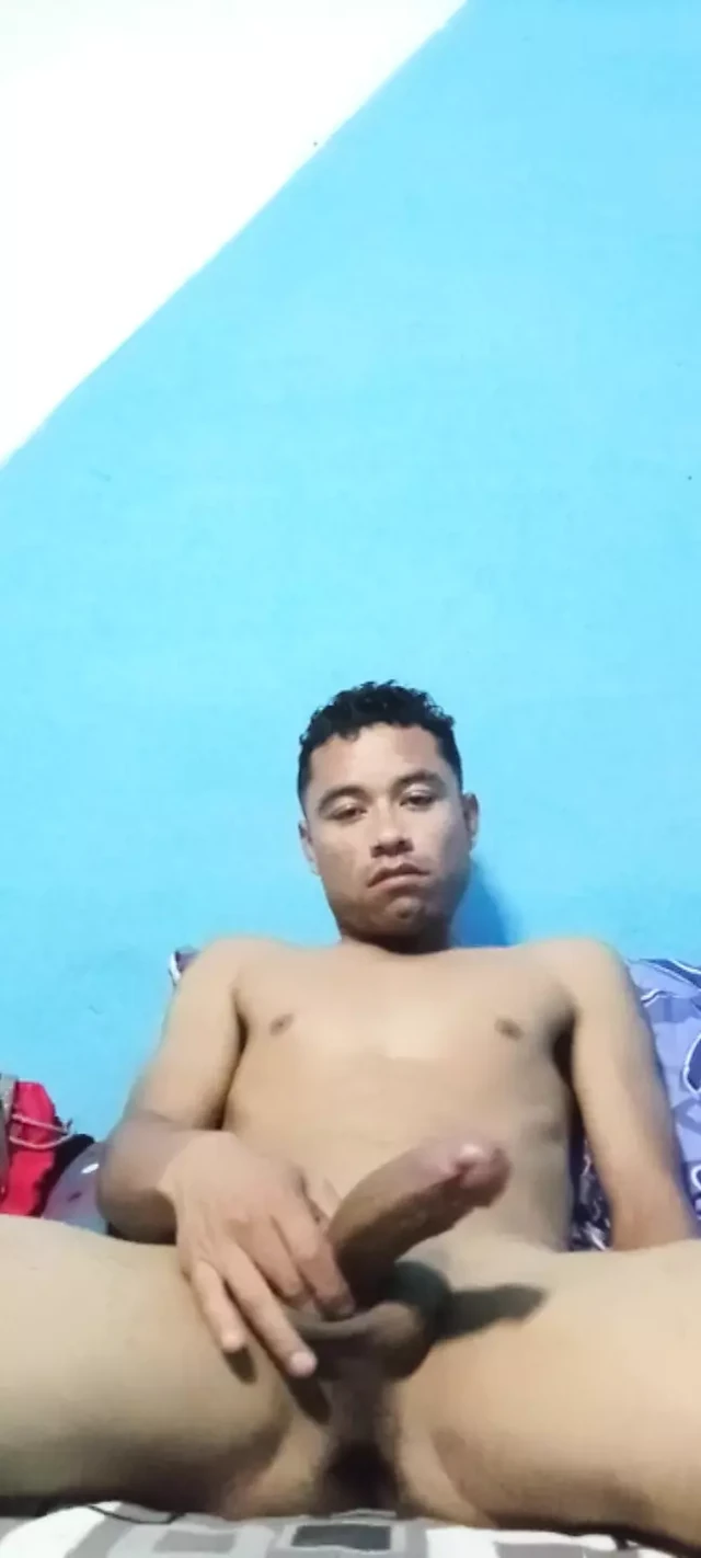 MASTURBATING gay