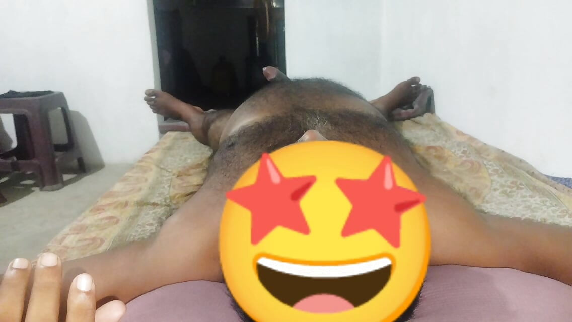 Ich ficke schönes schönes mädchen in ihrem zimmer und bekomme penismassage mit ihrer hand