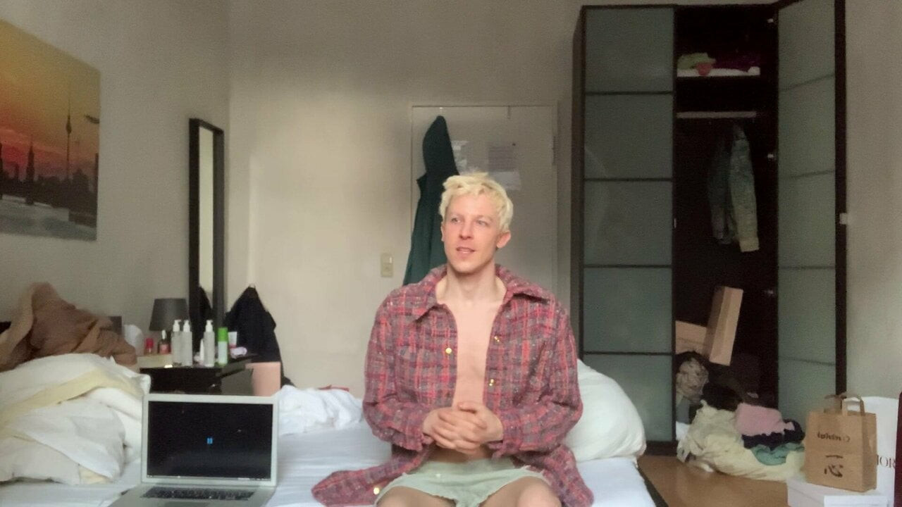 Sublet Eytan Fox