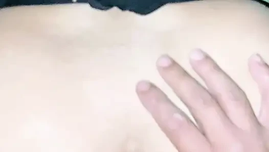 Seks Anal Pertama Kami, Menyakitkan Tapi Penuh Dengan Bulu