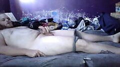 Толстый хуй мастурбирует перед вебкамерой, мастурбирующей до спермы (части 1-3, отредактированные вместе, 26-минутное видео)