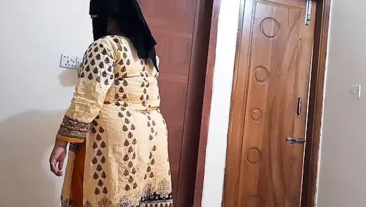 Indian Desi Big Ass Maid Fucked by Boss