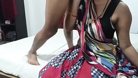 Apne hi Biwi ko kute ki taraha choda behenchod ne