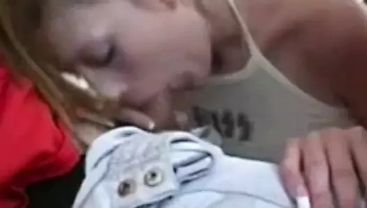 Blowjob Threesome With Two Cuties