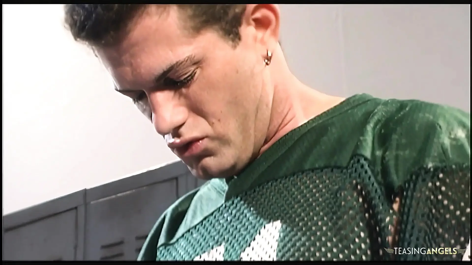 Hot blonde cheerleader has her perfect pussy dicked down with passion in the locker room