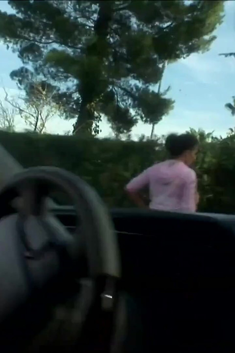 Vanessa'nın götünü derinden sikiyor