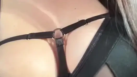 Ich liebe meine junge stiefmutter mit großen milchigen titten