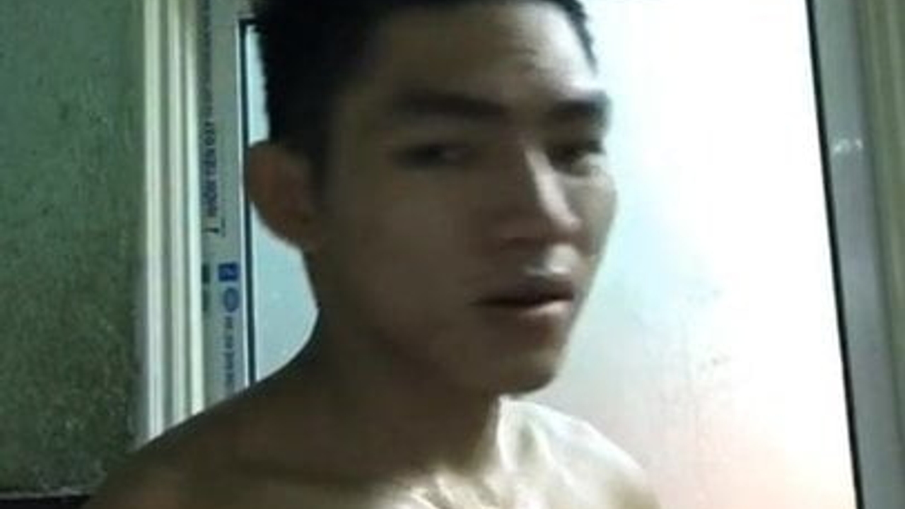 young cute Viet athlete JO show (40'')