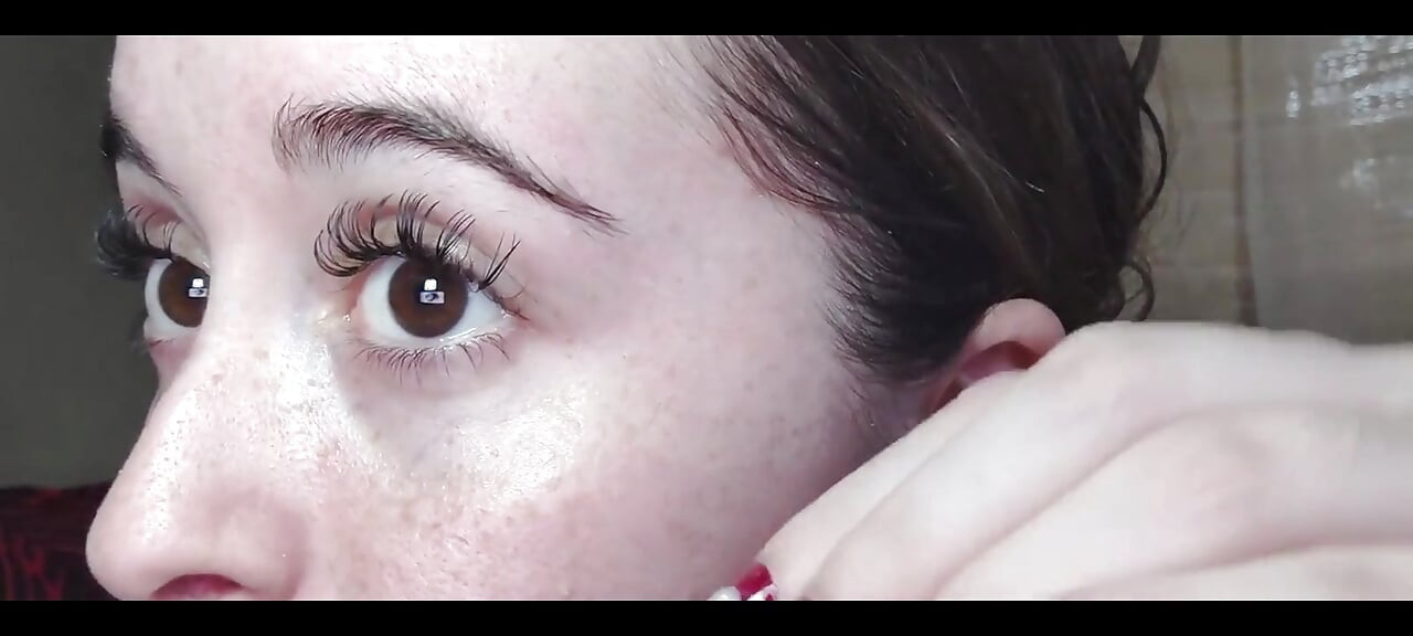 Tweezing My Eyebrows Close up