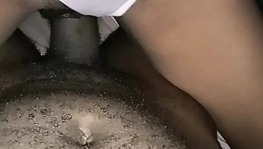 Скачу на этом толстом хуе