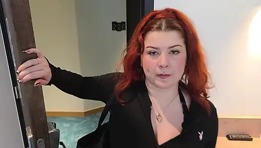 Stiefmutter hotel Stakeout