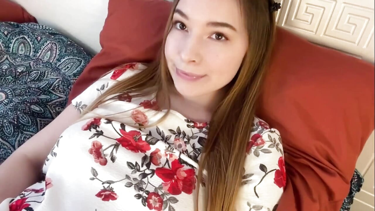 Flirtwithsb Baby Bermain Dengan Mainan Baru Flirttwithsb Dan Melancap Pepek