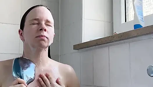 Will You Join Me in the Bathtub?