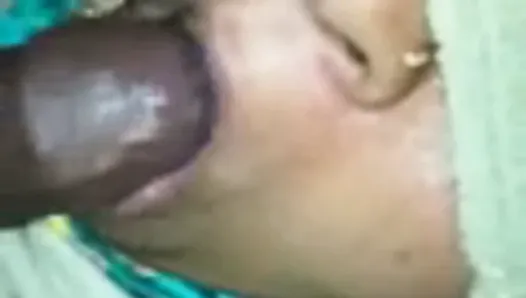 Mature Indian aunty eating cum of her secret lover