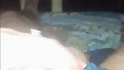 Муженек делает большой беспорядок без разрешения