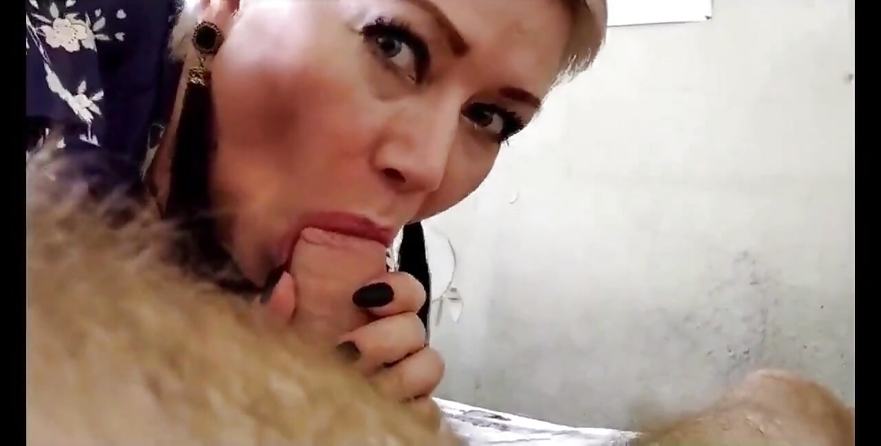 Chupa mi polla, mi reina cachonda, o cómo comunicarme adecuadamente con nuestras esposas ...))