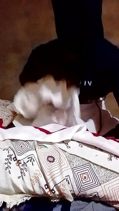 Panta biru rok putih