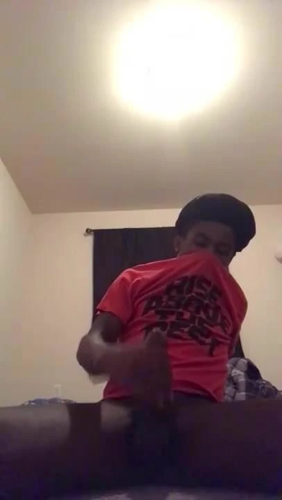 Hella nut