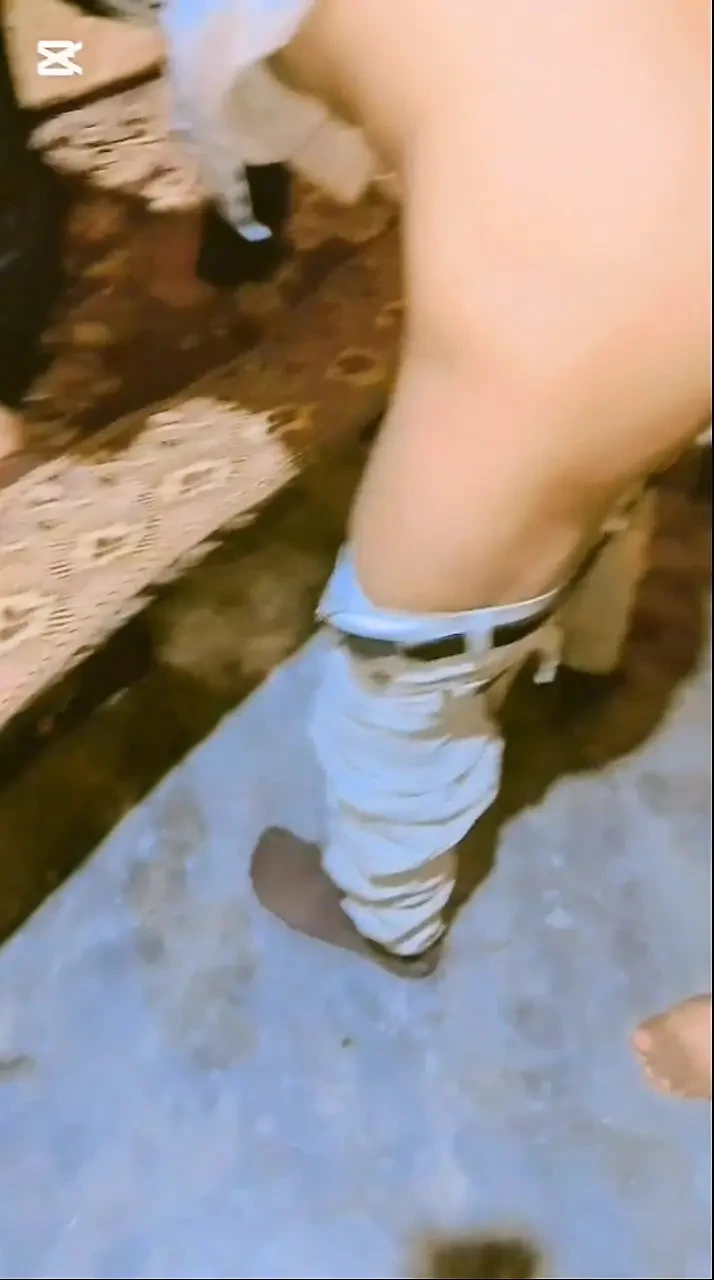 巴基斯坦性感男孩完全性感的同性恋视频洗劫