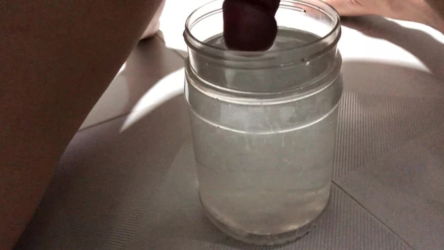 Cumshot in water - 5 day load