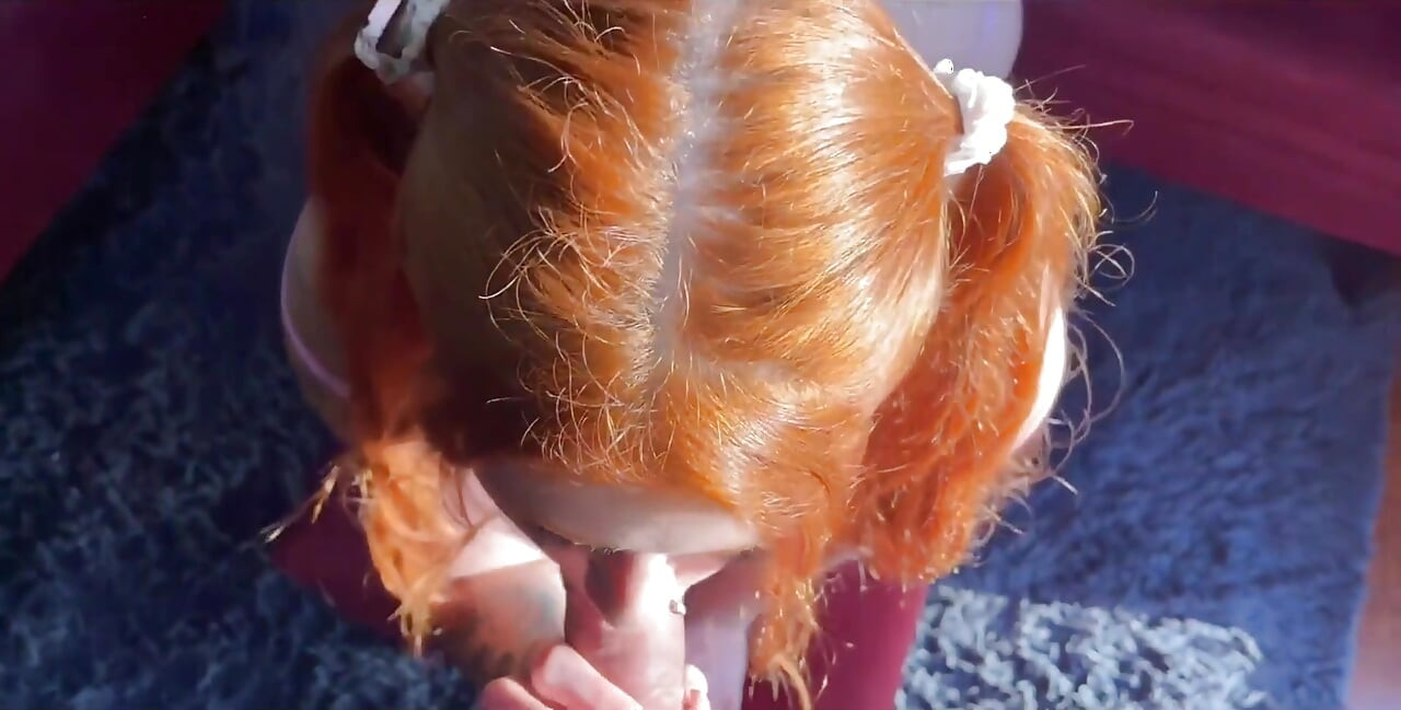 Een amiga da minha sobrinha veio visitar Ela, Mas Como Minha Sobrinha geen estava Ela Resolveu foder comigo!!