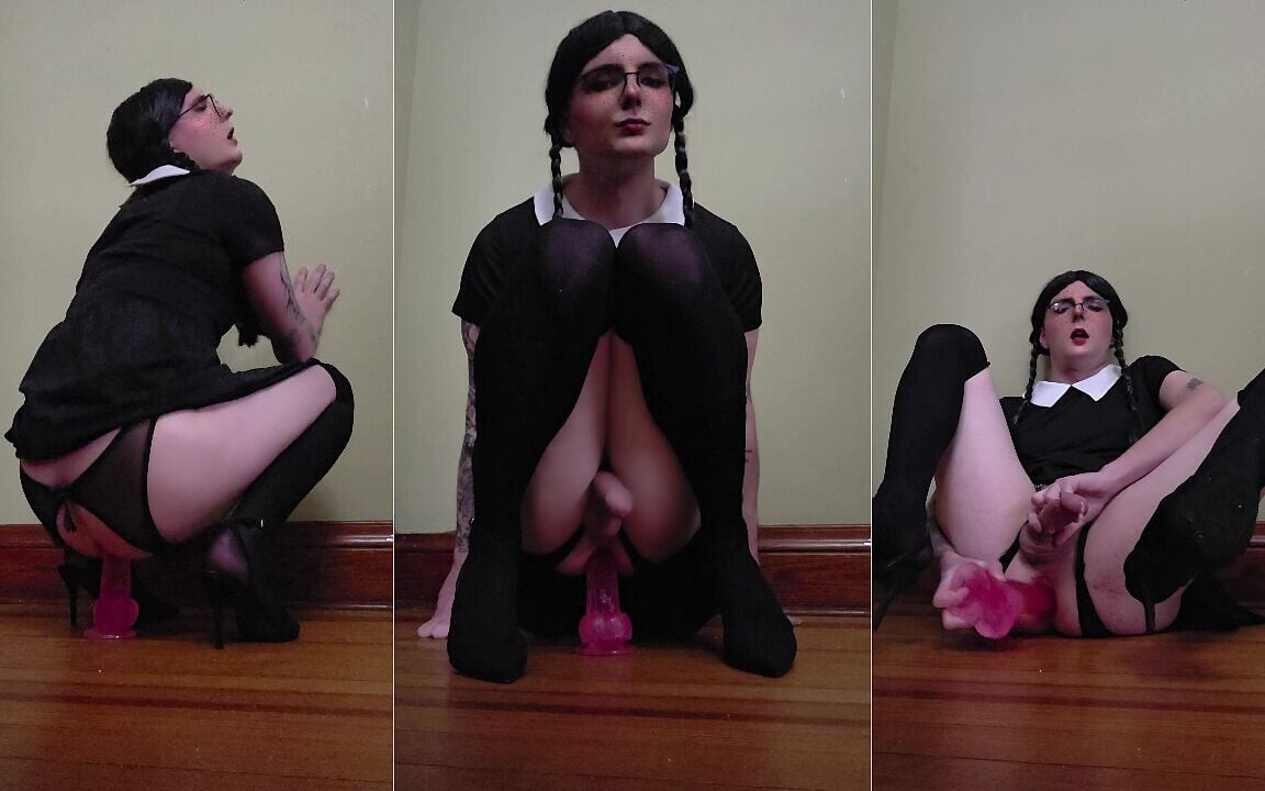 TS الأربعاء آدامز يلعب بديلدو ضخم - كلوي كوكس