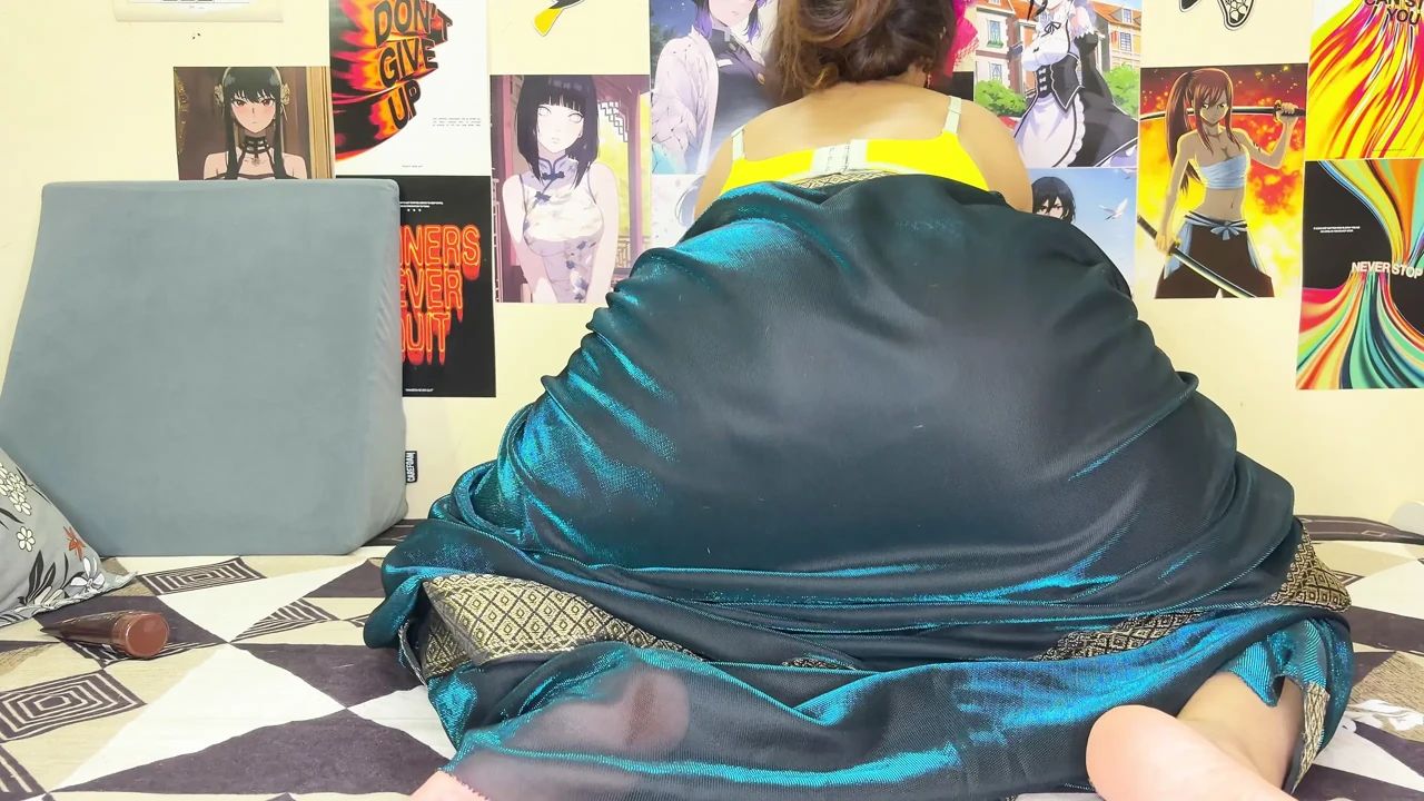 Horny widow bhabhi sucking brother in law dick and gets fucked without condom.