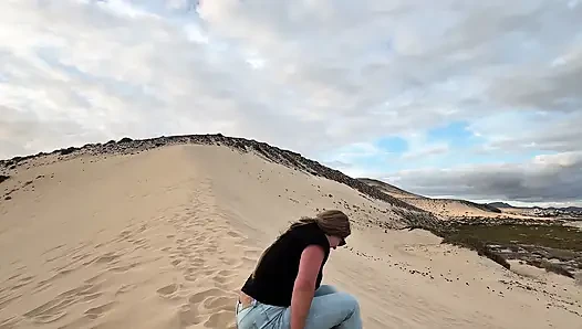 Im Sand Stecken Geblieben - Ich Habe Meine Jeans Nass, Während Ich Gefangen Bin