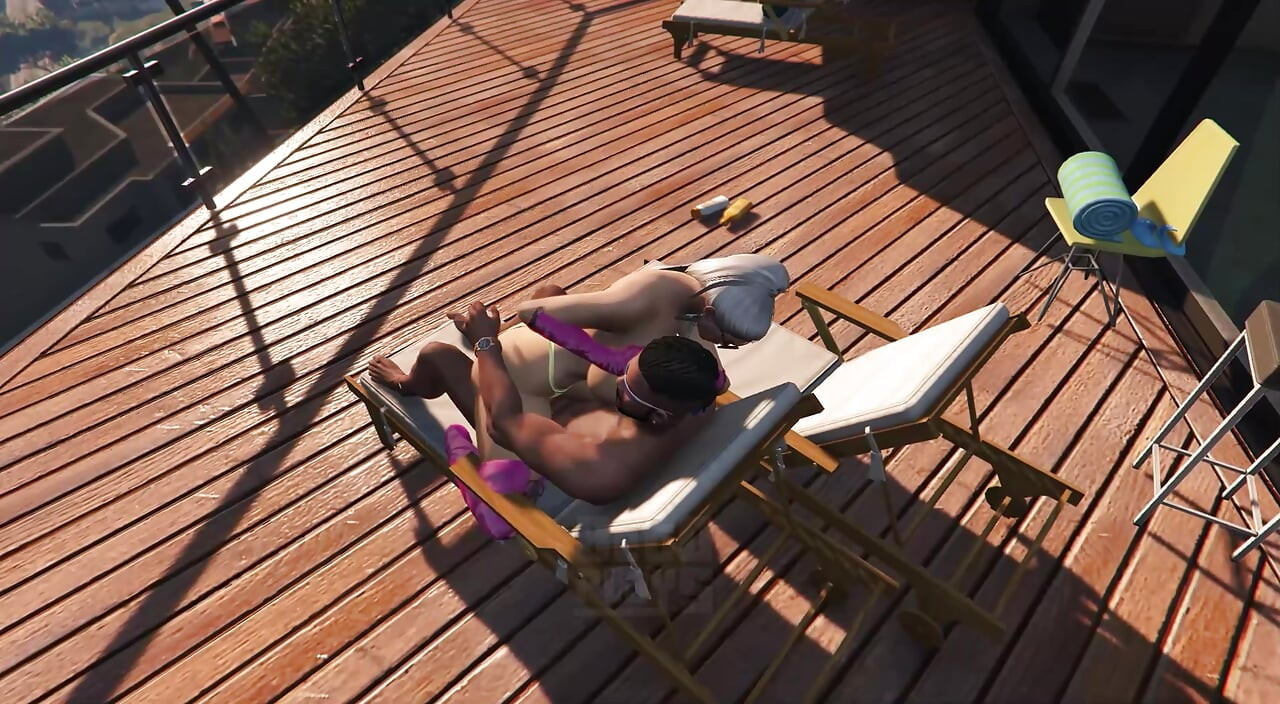 GTA V Big Booty Lady in pink gloves destroys Franklin Part 3