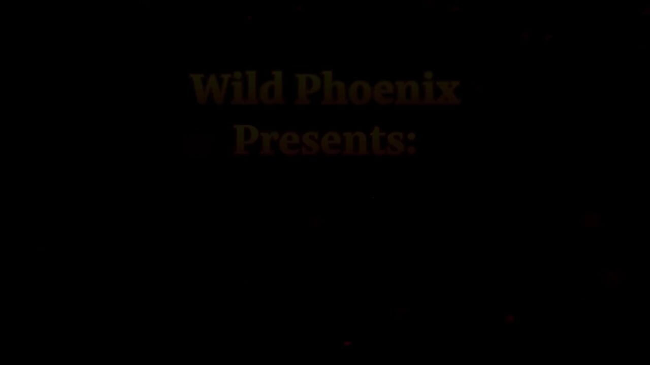 Phoenix's Armpit Seduction MILF Worships Her Sensitive Underarms