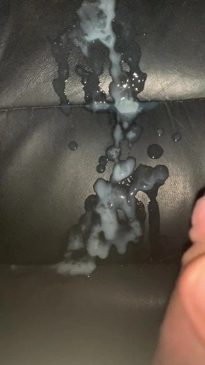 After week of edging my balls were full and explosive