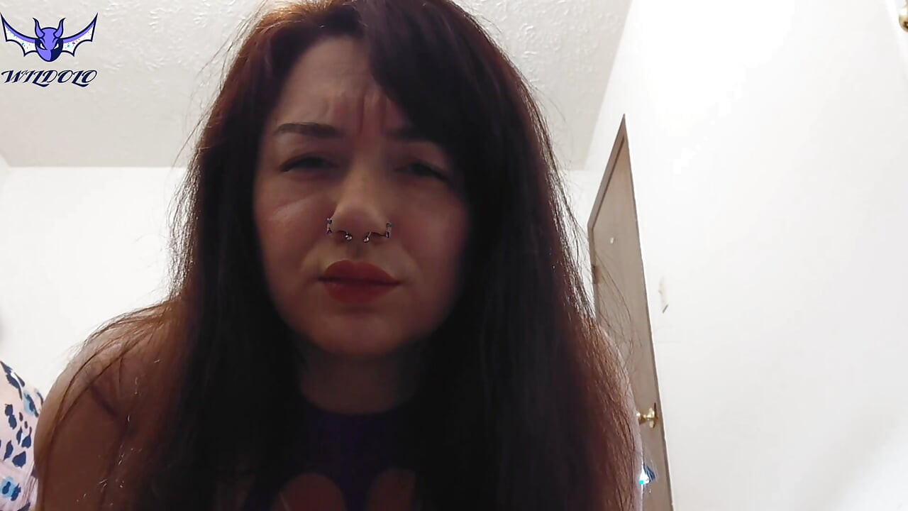 Big Hairy Milf Pussy Getting Fucked By Fuck Machine