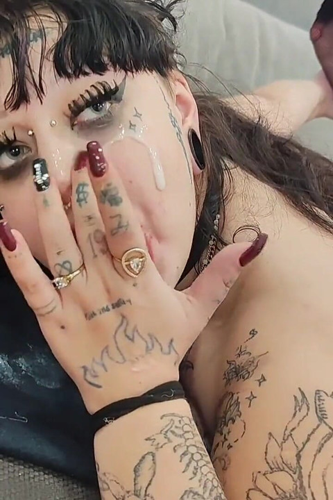 Deedeelove Amazing Cumpilation Cum στο στόμα και το πρόσωπο