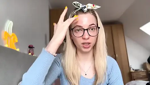 Onu 5329 dolardan ve yeni bir ysl çantasından boşalttim! (findom hikayesi)