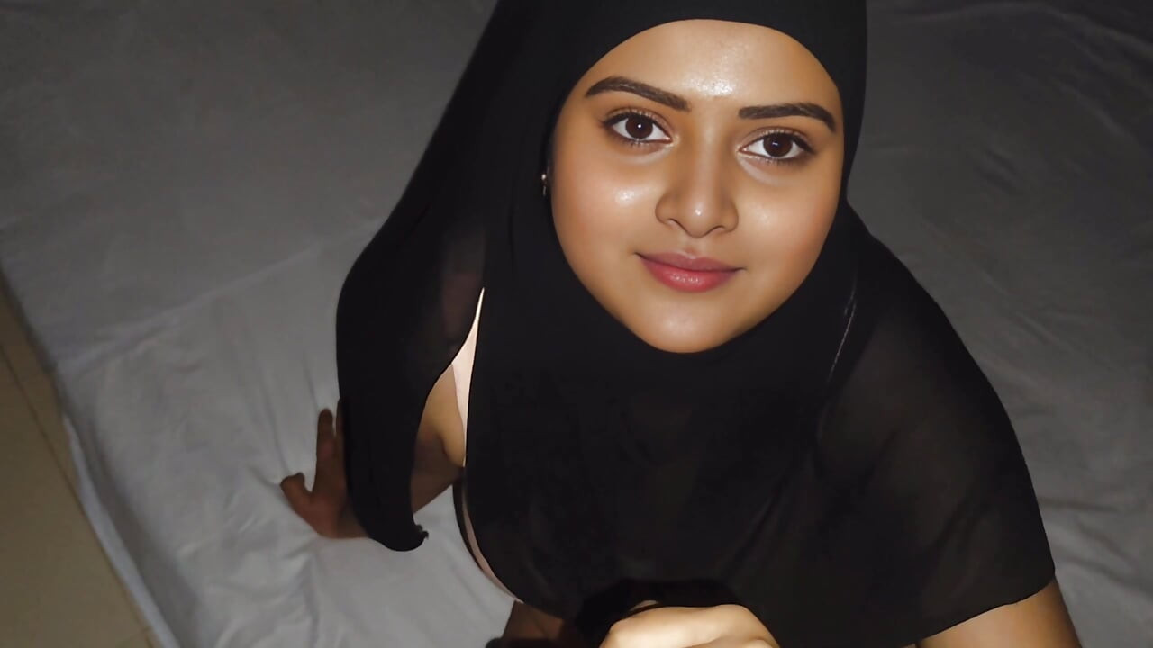 Hijab, une belle villageoise indienne baise dans ma chambre, juste du sexe.
